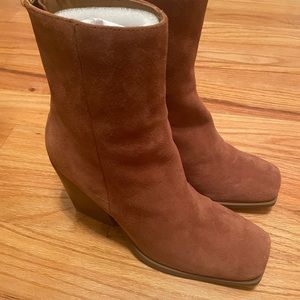 Seychelles Size 8.5 Every Time You Go Brown Suede Boots High Fitted Square Toe